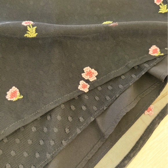 Loft black floral print skirt - Picture 2 of 2